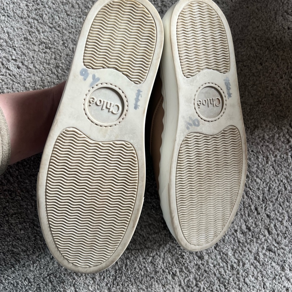 Chloé Tan Slip-On Sneakers with White Platform Soles - Picture 4 of 8